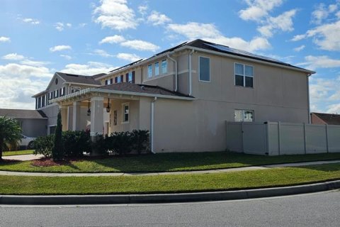 House in Kissimmee, Florida 5 bedrooms, 250.28 sq.m. № 1261415 - photo 13