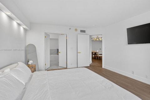 Condominio en venta en Aventura, Florida, 2 dormitorios, 126.81 m2 № 1975264 - foto 29