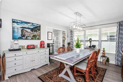 Villa ou maison à vendre à Pinellas Park, Floride: 2 chambres, 122.17 m2 № 1906155 - photo 24