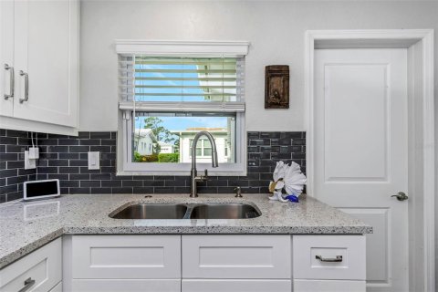 Villa ou maison à vendre à Pinellas Park, Floride: 2 chambres, 122.17 m2 № 1906155 - photo 23