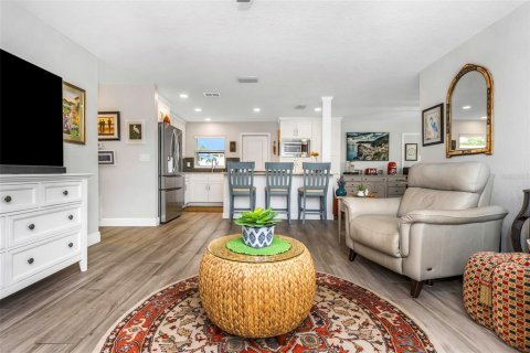 Villa ou maison à vendre à Pinellas Park, Floride: 2 chambres, 122.17 m2 № 1906155 - photo 11