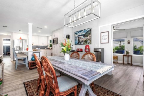 Villa ou maison à vendre à Pinellas Park, Floride: 2 chambres, 122.17 m2 № 1906155 - photo 26