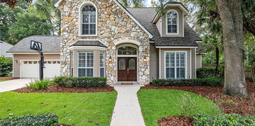 Villa ou maison à Gainesville, Floride 4 chambres, 243.78 m2 № 1916152