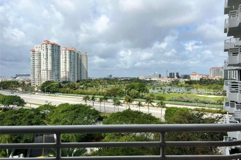 Купить кондоминиум в Авентура, Флорида 1 спальня, 91.97м2, № 2017878 - фото 27