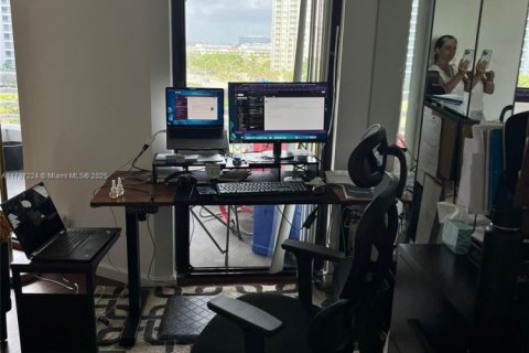 Купить кондоминиум в Авентура, Флорида 1 спальня, 91.97м2, № 2017878 - фото 15