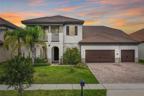 Casa en alquiler en Orlando, Florida, 5 dormitorios, 380.25 m2 № 1912798 - foto 1