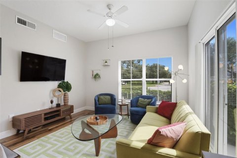 Adosado en venta en Kissimmee, Florida, 4 dormitorios, 136.57 m2 № 1900404 - foto 5