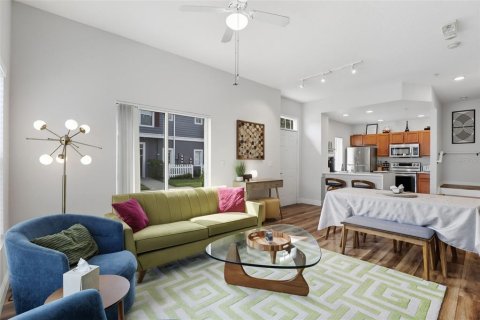 Adosado en venta en Kissimmee, Florida, 4 dormitorios, 136.57 m2 № 1900404 - foto 7