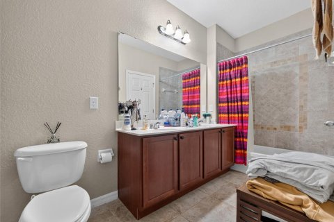 Townhouse in Orlando, Florida 4 bedrooms, 227.52 sq.m. № 2210190 - photo 18