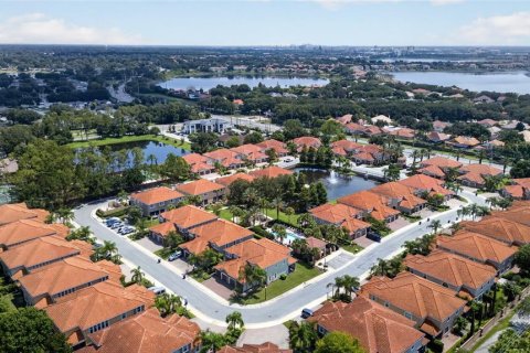 Townhouse in Orlando, Florida 4 bedrooms, 227.52 sq.m. № 2210190 - photo 25