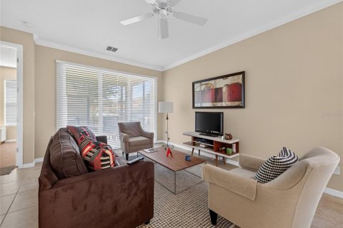 Townhouse in Orlando, Florida 4 bedrooms, 227.52 sq.m. № 2210190 - photo 13