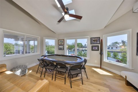 Villa ou maison à vendre à Apollo Beach, Floride: 4 chambres, 315.68 m2 № 1662583 - photo 26