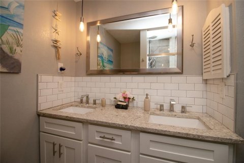 Apartamento en alquiler en Largo, Florida, 3 dormitorios, 111.48 m2 № 1913977 - foto 20