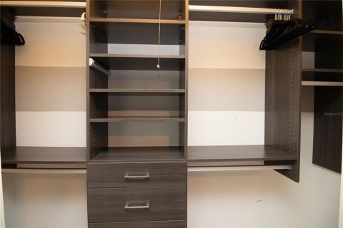 Apartamento en alquiler en Largo, Florida, 3 dormitorios, 111.48 m2 № 1913977 - foto 17