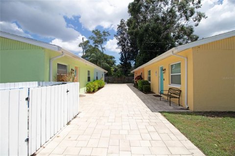 Apartamento en alquiler en Largo, Florida, 3 dormitorios, 111.48 m2 № 1913977 - foto 30