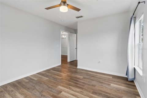Condo in Tampa, Florida, 2 bedrooms  № 2106931 - photo 22