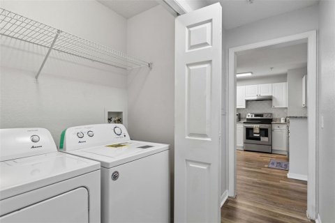 Condo in Tampa, Florida, 2 bedrooms  № 2106931 - photo 27
