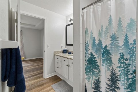 Condo in Tampa, Florida, 2 bedrooms  № 2106931 - photo 25