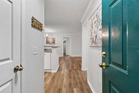 Condo in Tampa, Florida, 2 bedrooms  № 2106931 - photo 5