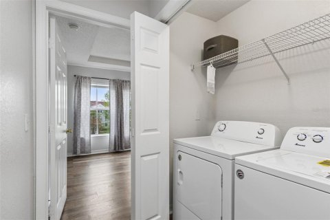 Condo in Tampa, Florida, 2 bedrooms  № 2106931 - photo 28