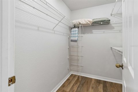 Condo in Tampa, Florida, 2 bedrooms  № 2106931 - photo 16