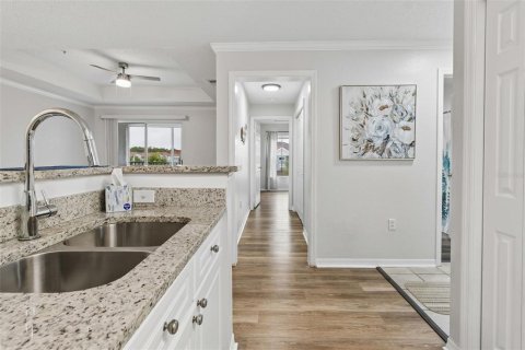 Condo in Tampa, Florida, 2 bedrooms  № 2106931 - photo 10