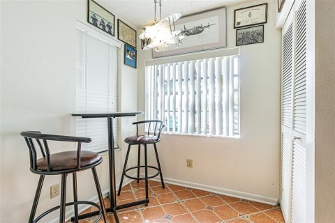 Casa en venta en Port Richey, Florida, 2 dormitorios, 97.08 m2 № 1513672 - foto 11
