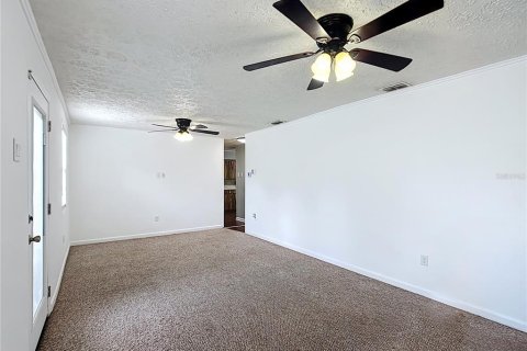 House in Ocala, Florida 4 bedrooms, 214.05 sq.m. № 1616525 - photo 21