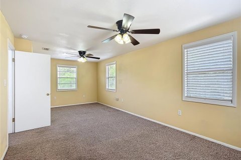 House in Ocala, Florida 4 bedrooms, 214.05 sq.m. № 1616525 - photo 30