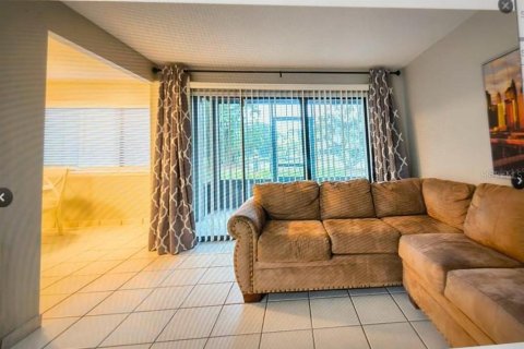 Condo in Orlando, Florida, 1 bedroom  № 1637107 - photo 13
