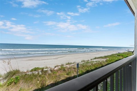 Condo in Satellite Beach, Florida, 2 bedrooms  № 2381242 - photo 23