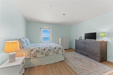 Condo in Satellite Beach, Florida, 2 bedrooms  № 2381242 - photo 12
