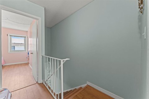 Condo in Satellite Beach, Florida, 2 bedrooms  № 2381242 - photo 18