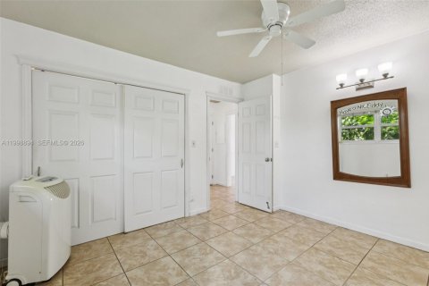 Condo in Dania Beach, Florida, 1 bedroom  № 2244319 - photo 8