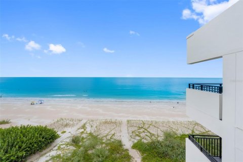 Copropriété à vendre à Indian Rocks Beach, Floride: 2 chambres, 124.49 m2 № 2371473 - photo 11