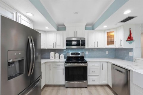 Copropriété à vendre à Indian Rocks Beach, Floride: 2 chambres, 124.49 m2 № 2371473 - photo 23