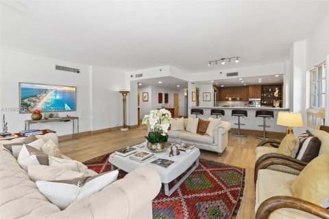 Снять в аренду кондоминиум в Майами-Бич, Флорида 3 спальни, 254.92м2, № 2060980 - фото 23
