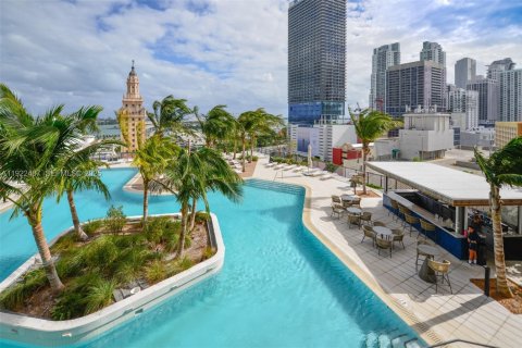 Купить кондоминиум в Майами, Флорида 2 спальни, 84.26м2, № 1984348 - фото 28