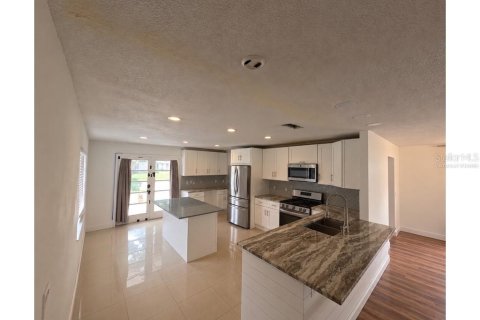 Villa ou maison à vendre à Orlando, Floride: 4 chambres, 185.06 m2 № 2205529 - photo 18