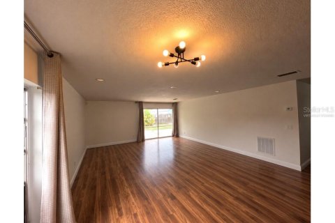 Villa ou maison à vendre à Orlando, Floride: 4 chambres, 185.06 m2 № 2205529 - photo 26