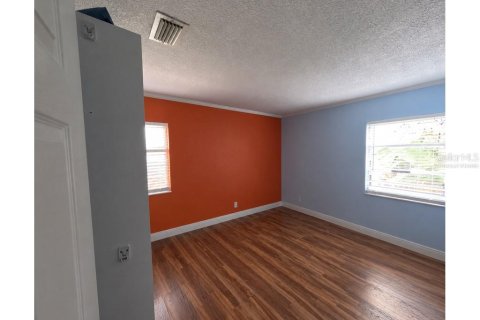 Villa ou maison à vendre à Orlando, Floride: 4 chambres, 185.06 m2 № 2205529 - photo 11