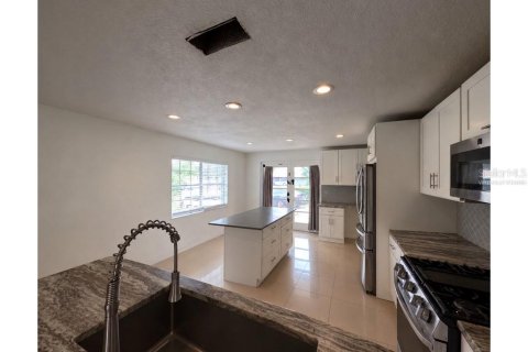 Villa ou maison à vendre à Orlando, Floride: 4 chambres, 185.06 m2 № 2205529 - photo 21