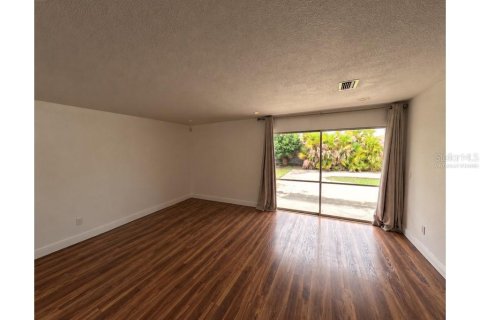 Villa ou maison à vendre à Orlando, Floride: 4 chambres, 185.06 m2 № 2205529 - photo 20