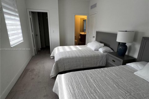 House in Miramar, Florida 5 bedrooms, 314.1 sq.m. № 1959770 - photo 22