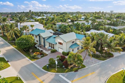 House in Jupiter Inlet Colony, Florida 3 bedrooms, 300.91 sq.m. № 1859986 - photo 3