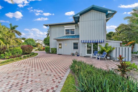 House in Jupiter Inlet Colony, Florida 3 bedrooms, 300.91 sq.m. № 1859986 - photo 8