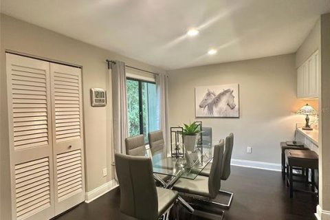 Condo in Orlando, Florida, 2 bedrooms  № 2166837 - photo 4
