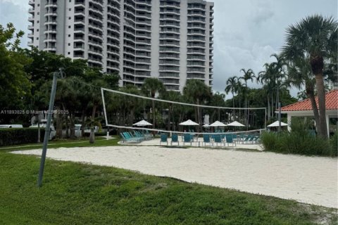 Снять в аренду квартиру в Авентура, Флорида 2 спальни, 98.66м2, № 1946550 - фото 6