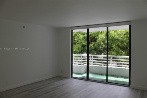 Снять в аренду квартиру в Авентура, Флорида 2 спальни, 98.66м2, № 1946550 - фото 20