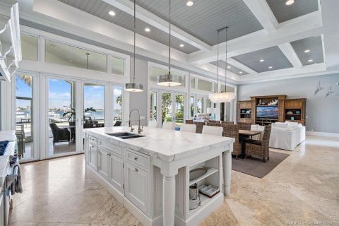 Villa ou maison à vendre à Riviera Beach, Floride: 4 chambres, 349.78 m2 № 2158320 - photo 4